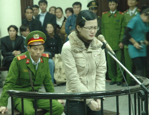 Nỗi niềm luật sư và những vụ án cười ra nước mắt - ảnh 1