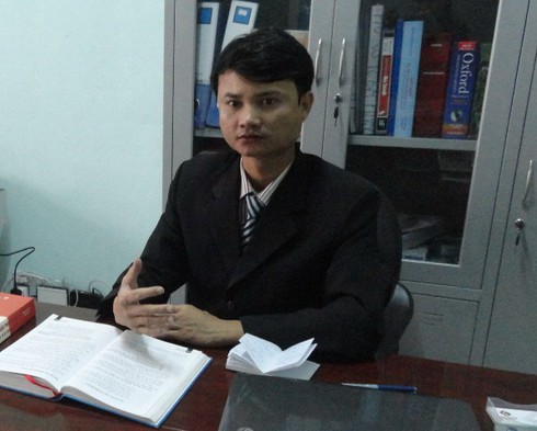 Cán bộ công quyền bị bắn, chém: Phải thay đổi cách ứng xử với dân? - ảnh 1