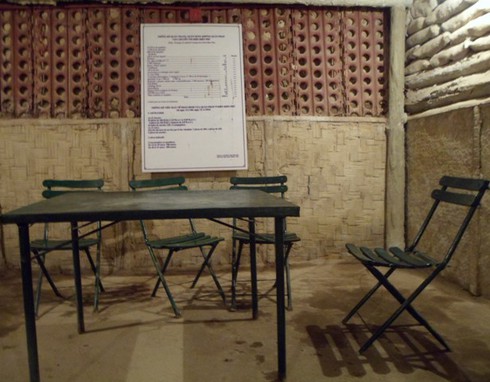 Vào hầm hào Đờ Cát thua trận Điện Biên Phủ chấn động địa cầu - ảnh 16