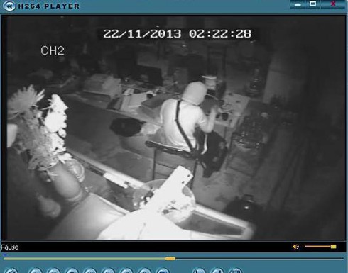 Trộm đột nhập