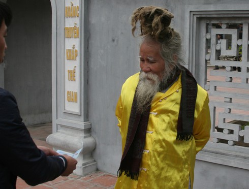 Dị nhân kết tóc rồng lại đến hội Lim 2014 - ảnh 4