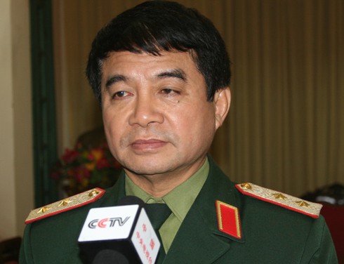 Phó tổng Tham mưu trưởng: “Việt Nam đang tìm kiếm cả trên đất liền” - ảnh 1