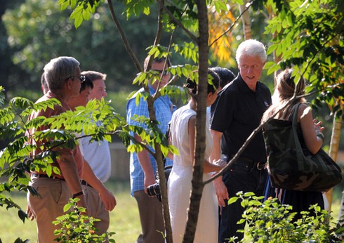Một ngày làm việc của cựu Tổng thống Mỹ Bill Clinton tại Việt Nam - ảnh 17
