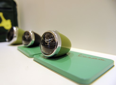 Không gian đồ chơi 'độc' cho dân mê xe Vespa Hà Nội - ảnh 3