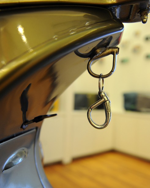 Không gian đồ chơi 'độc' cho dân mê xe Vespa Hà Nội - ảnh 5