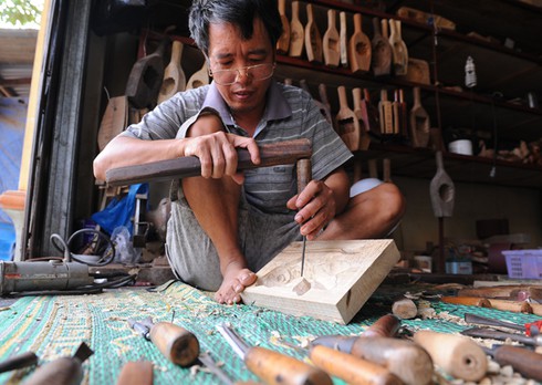 Nhộn nhịp làng làm khuôn bánh Trung Thu truyền thống của Hà Nội - ảnh 2