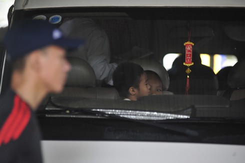 Những đứa trẻ ở chùa Bồ Đề được chuyển về