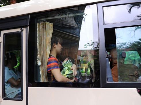 Những đứa trẻ ở chùa Bồ Đề được chuyển về