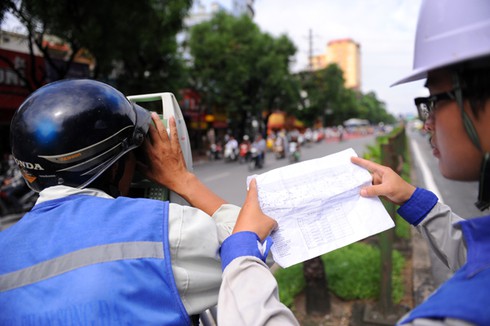 Hà Nội: Ngày đầu tiên cấm ô tô toàn tuyến Cầu Giấy - Xuân Thủy - ảnh 13