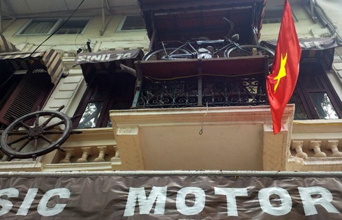 Thăm các 'cụ' xe, càng già càng đẹp ở Hà Nội - ảnh 1