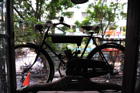 Thăm các 'cụ' xe, càng già càng đẹp ở Hà Nội - ảnh 6