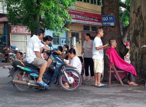 Bán kết AFF U19 Cup 2014: Vé chợ đen tăng gấp gần 10 lần giá gốc - ảnh 8