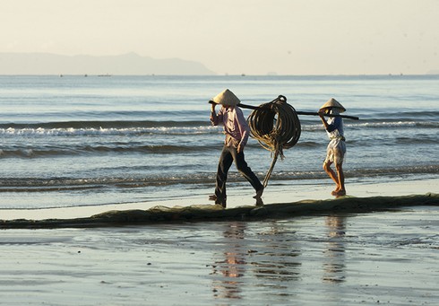 Sáng sớm trên biển Tĩnh Gia - ảnh 5
