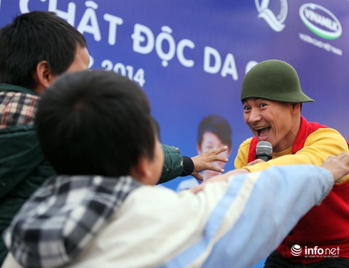 54.000 ly sữa đến tay trẻ khuyết tật Thái Bình - ảnh 3