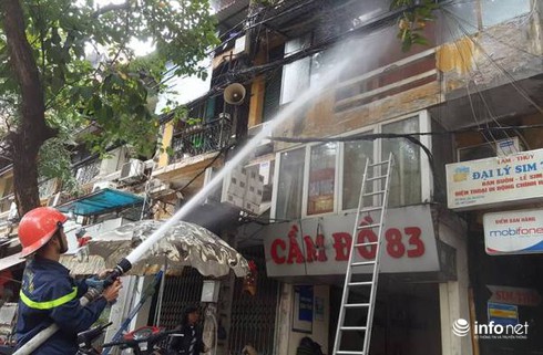 Liên tục cháy nhà dân tại Hà Nội - ảnh 2