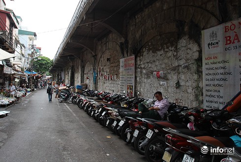 Hà Nội: Đường Phùng Hưng sẽ có diện mạo mới sau khi đục thông 131 vòm cầu - ảnh 10