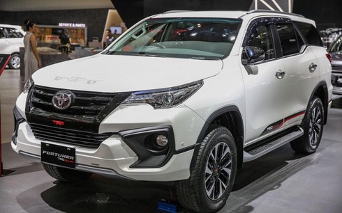 Toyota Innova 2023 ra mắt  dáng như SUV có phiên bản hybrid  Xe