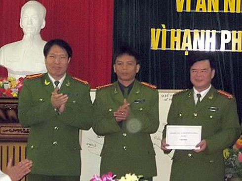 Bắt tạm giam đại tá công an là em trai Dương Chí Dũng - ảnh 1