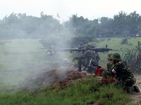 Chống địch đổ bộ đường biển, Quảng Trị diễn tập thực binh toàn lực lượng - ảnh 1