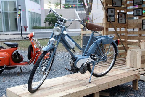 Ngắm chiếc Solex cổ nhất Việt Nam tại lễ hội mô tô 2013 - ảnh 2