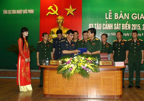 Cảnh sát biển Việt Nam trang bị thêm 3 tàu hiện đại - ảnh 1