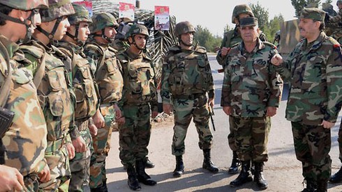 Sức mạnh đáng gờm của quân đội Syria trước giờ “G” - ảnh 4