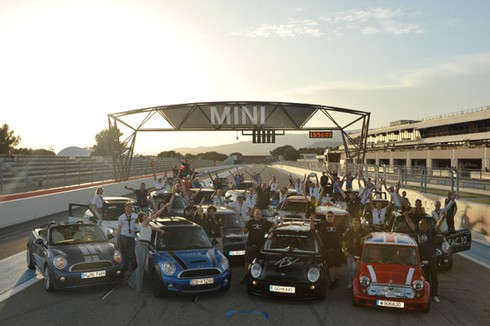 Hiểu sâu hơn về MINI - thương hiệu xe xứ Sương Mù sắp vào Việt Nam 4