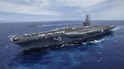 10 loại phi cơ trên tàu sân bay Mỹ sẽ tham chiến Syria - ảnh 1