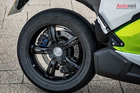 BMW ra xe Scooter điện khỏe ngang xe động cơ 600cc - ảnh 8