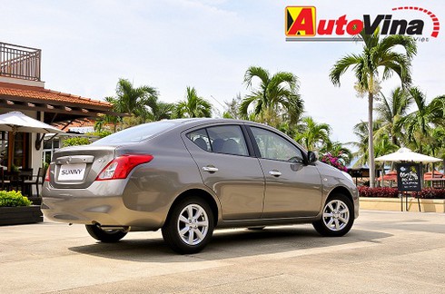Đến lượt Nissan Sunny đột ngột giảm giá gần 30 triệu - ảnh 1