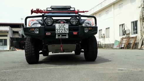 Mazda BT-50 độ hầm hố tại Sài Gòn - ảnh 7