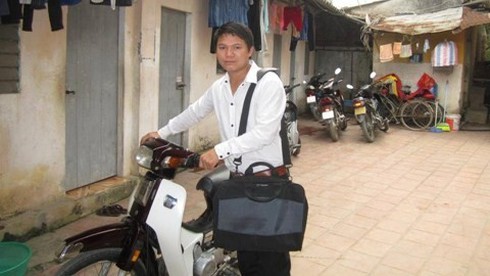 Bị bạn gái đòi bỏ vì đi xe Dream - ảnh 1