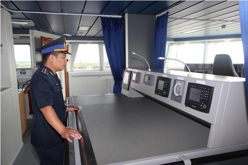 Cận cảnh phòng điều khiển hiện đại trong tàu Cảnh sát biển VN vừa nhận - ảnh 4