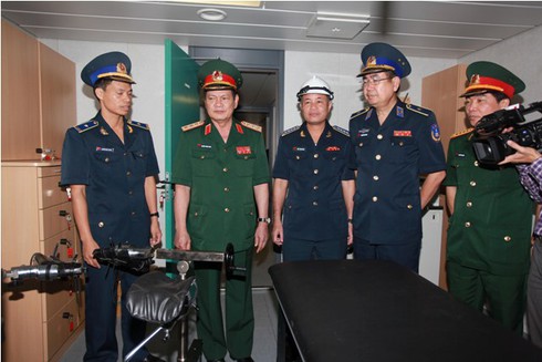 Cận cảnh phòng điều khiển hiện đại trong tàu Cảnh sát biển VN vừa nhận - ảnh 10