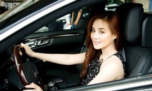 Các kỹ thuật quay vô lăng lái xe quan trọng nhất - ảnh 2