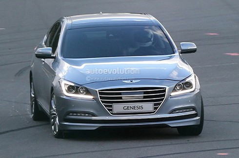 Hyundai Genesis 2015 bất ngờ lộ mặt - ảnh 1
