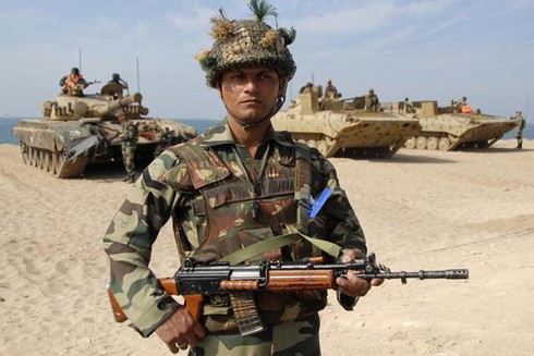 Ấn Độ điều 80.000 quân áp sát biên giới với Trung Quốc - ảnh 3