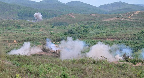 Xem diễn tập chỉ huy một bên hai cấp có thực binh tại Quân đoàn 1 - ảnh 3