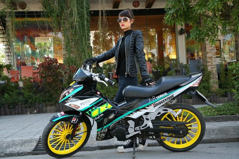 Thiếu nữ cá tính bên Exciter độ thể thao X1R tại Hải Dương - ảnh 2