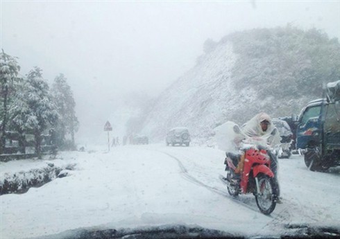 Kinh nghiệm lái xe đường tuyết phủ Sapa - ảnh 3