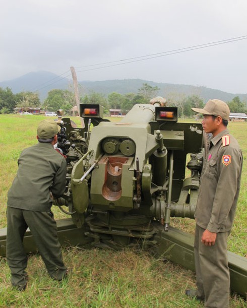 Hình ảnh xe thiết giáp, pháo binh, không quân Lào - ảnh 4