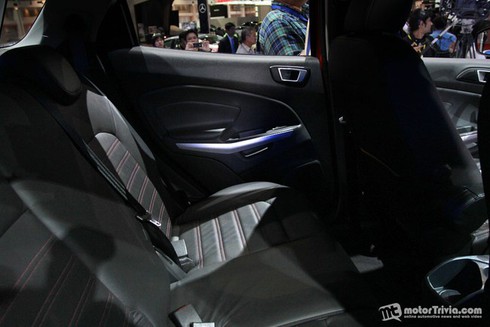 Ra mắt Ford Fiesta phiên bản thể thao vào tháng 7 - ảnh 5