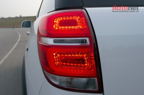 Xe Captiva 2014: Thay đổi để sống sót? - ảnh 2