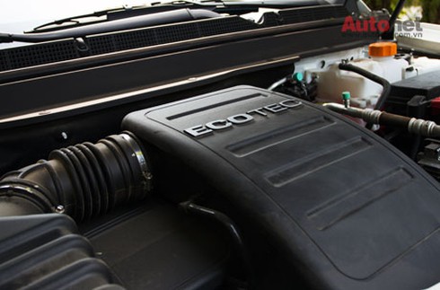 Xe Captiva 2014: Thay đổi để sống sót? - ảnh 10