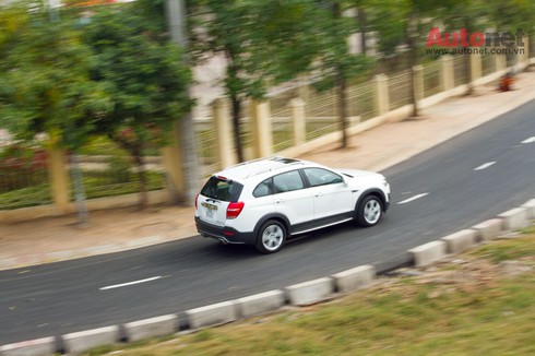 Xe Captiva 2014: Thay đổi để sống sót? - ảnh 14