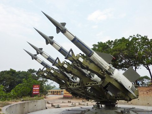 Ngày kỷ niệm ở Trung đoàn tên lửa hạ 103 máy bay - ảnh 7