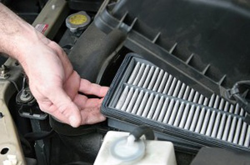 Cách tự chăm sóc xe ô tô, tiết kiệm tiền chơi Tết - ảnh 4