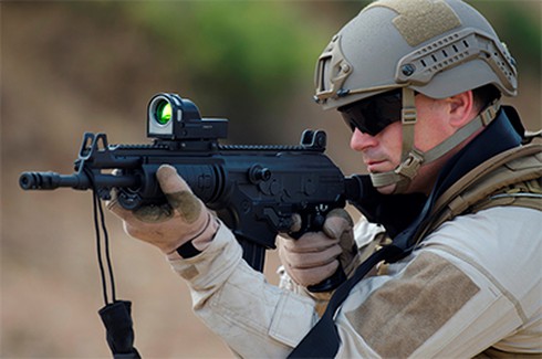 Những khẩu súng cá nhân được ưa chuộng hàng đầu thế giới - ảnh 1