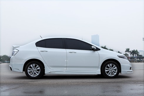 Mặc 'áo' mới cho Honda City - ảnh 5