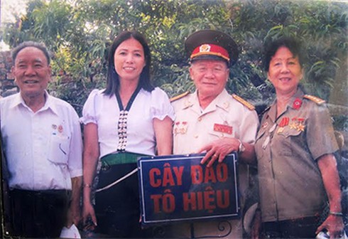 Kỷ vật Điện Biên Phủ: Chiếc nhẫn vàng và 2 viên sỏi - ảnh 1